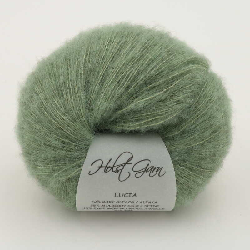 Lucia Misty Green 08