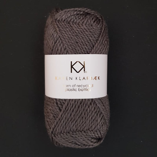 Karen Klarbæk Recycled Bottle Yarn - Charcoal (3013)