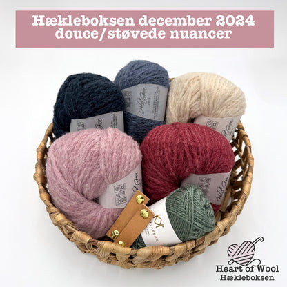 Hækleboksen december 2024 douce/støvede nuancer