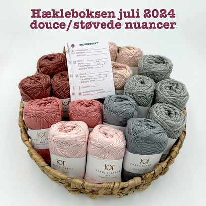 Hækleboksen juli 2024 douce/støvede nuancer Karen Klarbæk organic color cotton 8/4 og Recykled Bottle Yarn