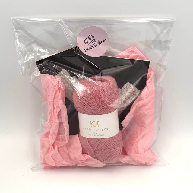 Pulsvarmere med snoninger – Strikke- og Hæklekits (Rose)